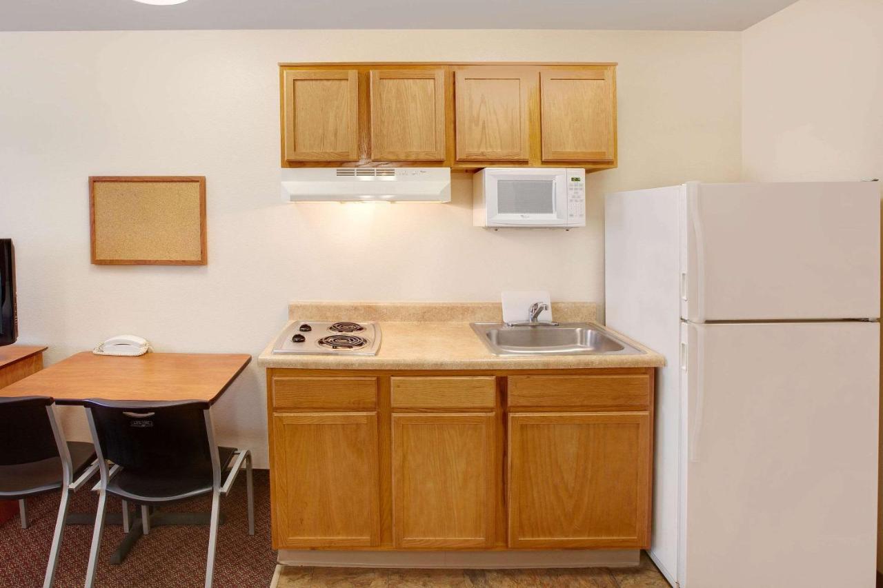 Woodspring Suites Houston I-10 West Кейти Экстерьер фото