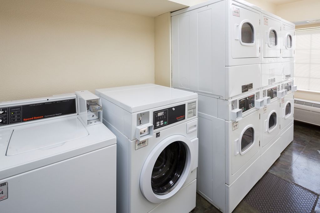Woodspring Suites Houston I-10 West Кейти Удобства фото